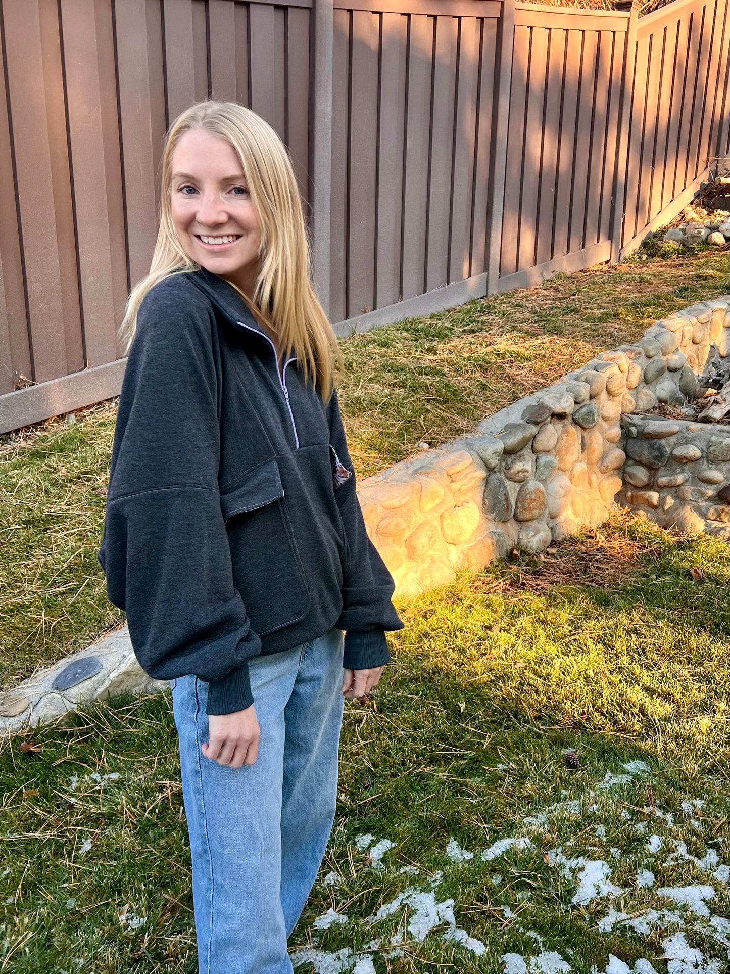 The Juju Sweater Sewing Pattern - Isee fabric