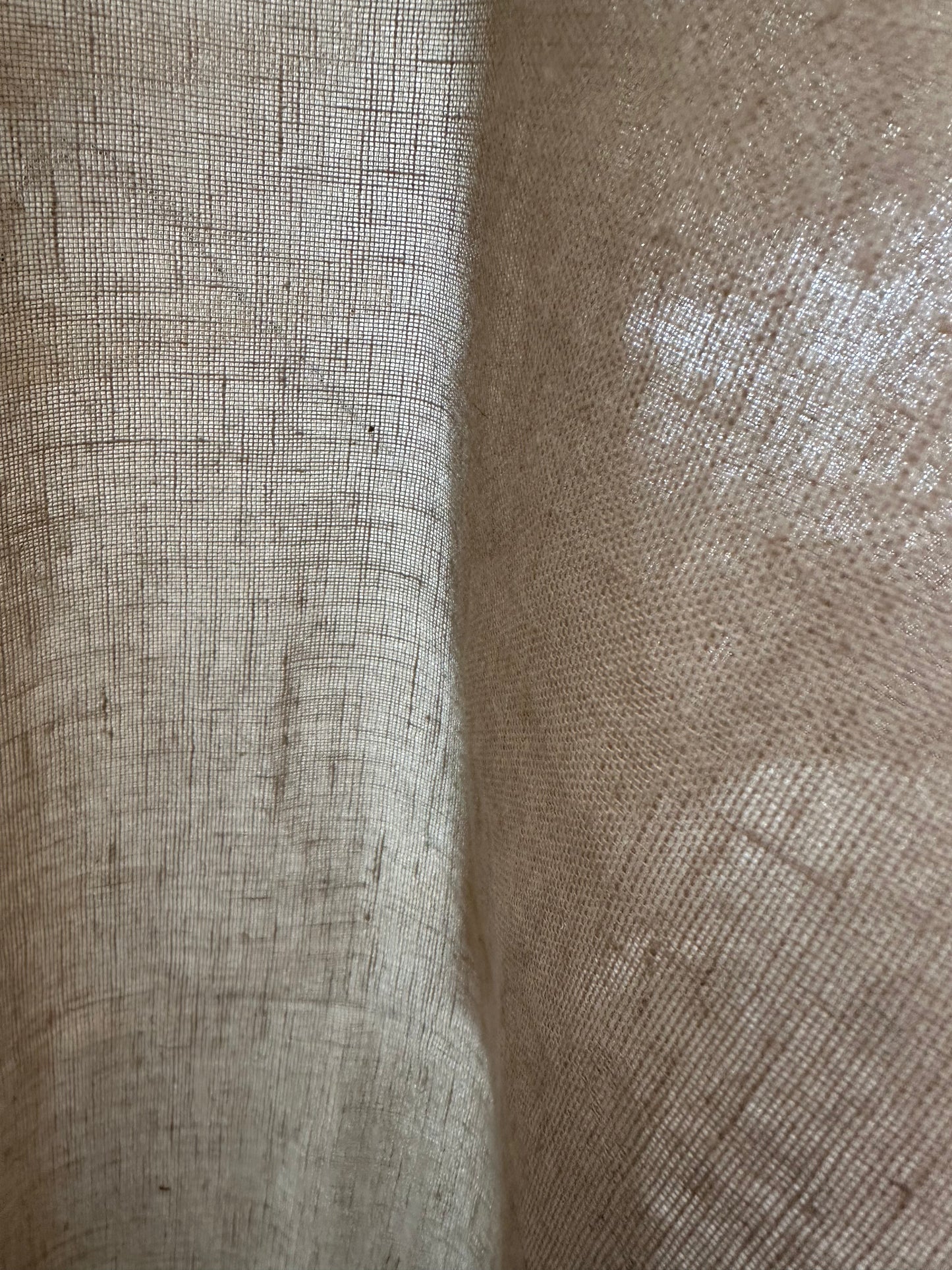 Light weight 4 oz linen