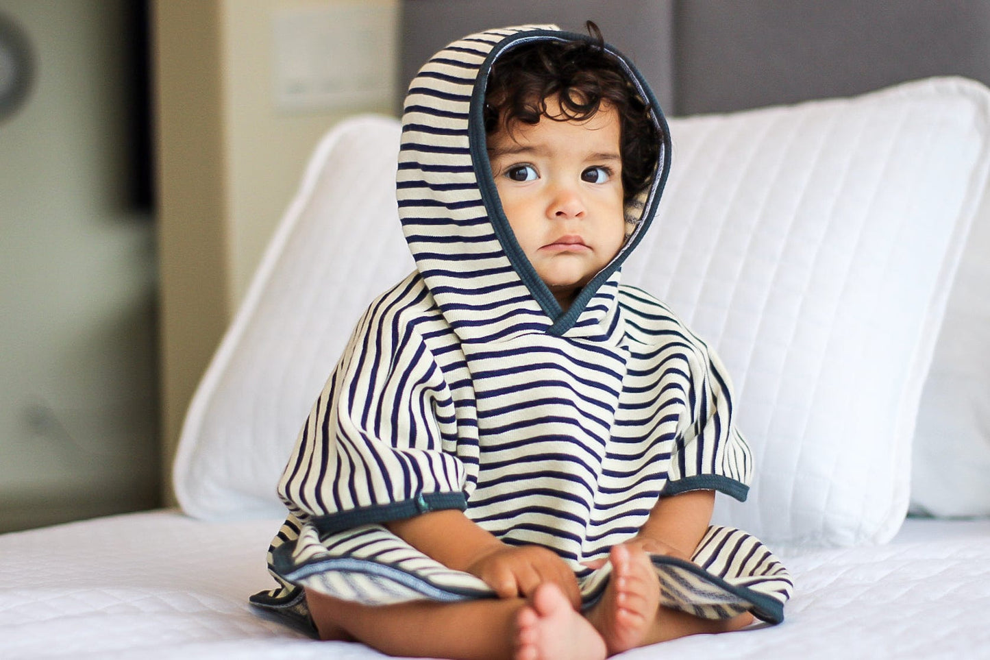 The Beach Poncho Sewing Pattern - Isee fabric