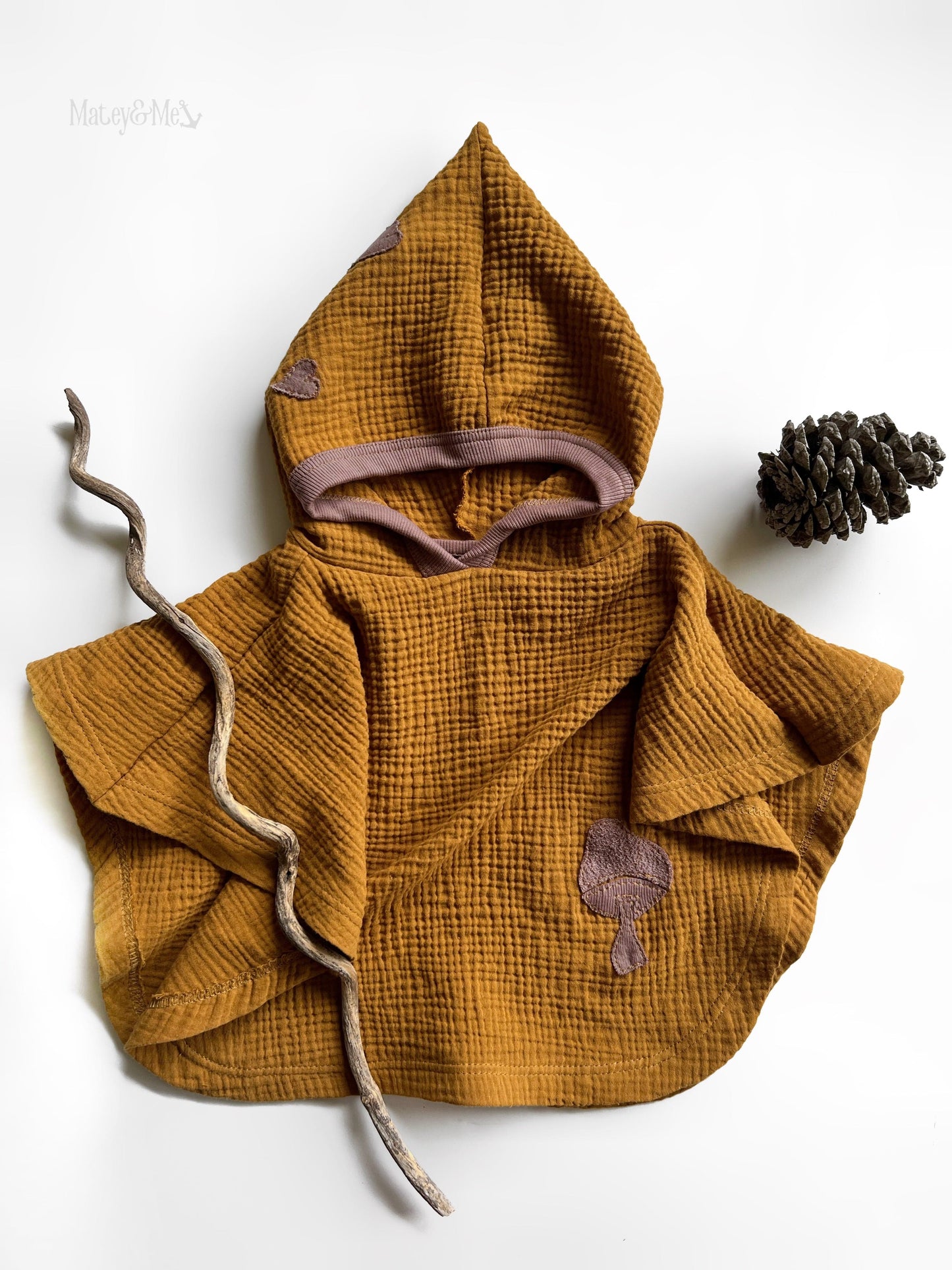 The Beach Poncho Sewing Pattern - Isee fabric