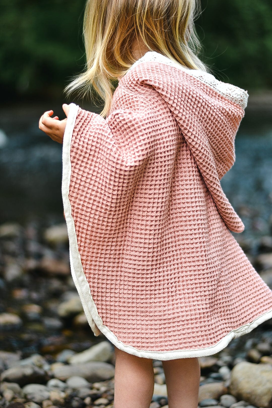 The Beach Poncho Sewing Pattern - Isee fabric