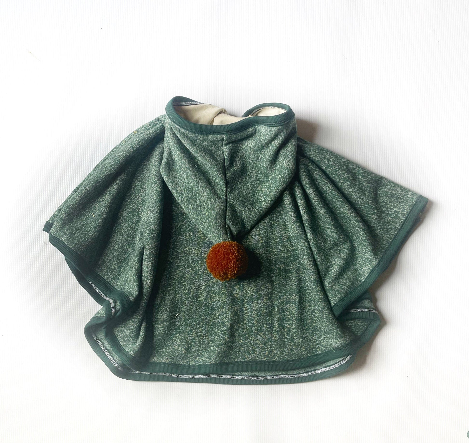 The Beach Poncho Sewing Pattern - Isee fabric