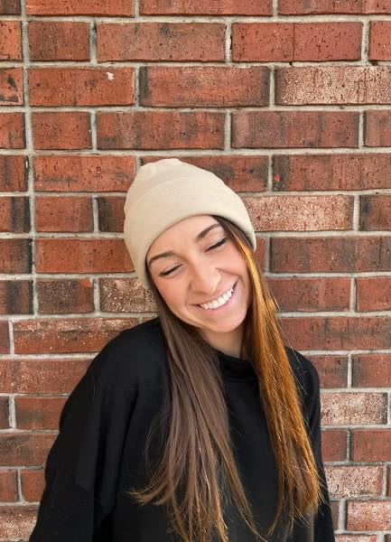 The Fireside Beanie Sewing Pattern - Isee fabric