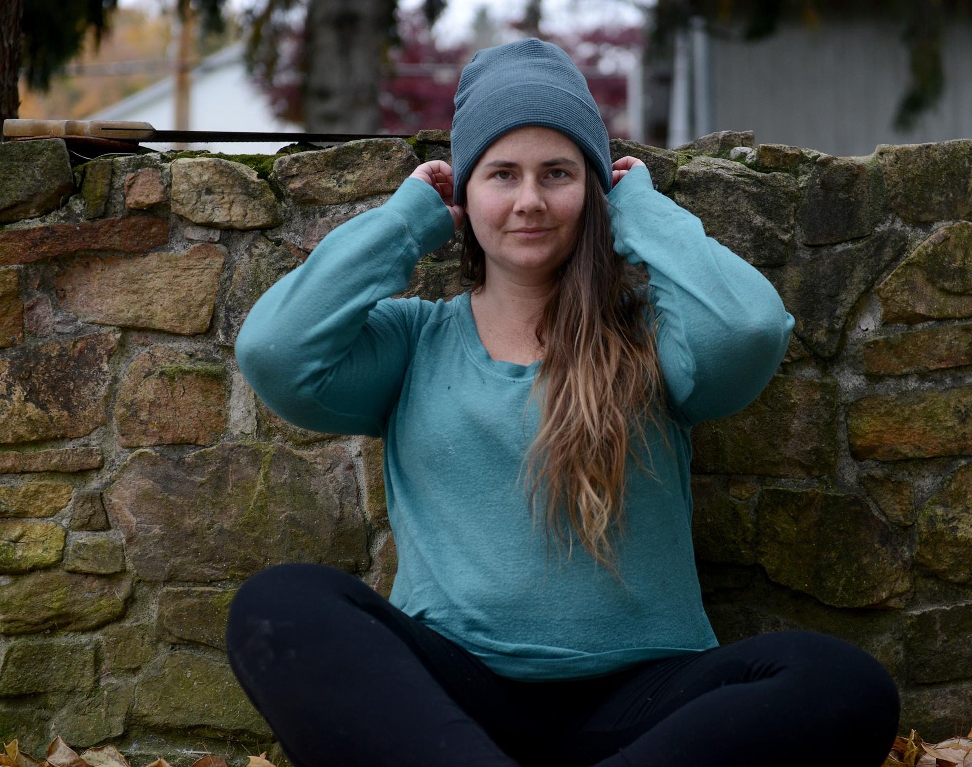 The Fireside Beanie Sewing Pattern - Isee fabric
