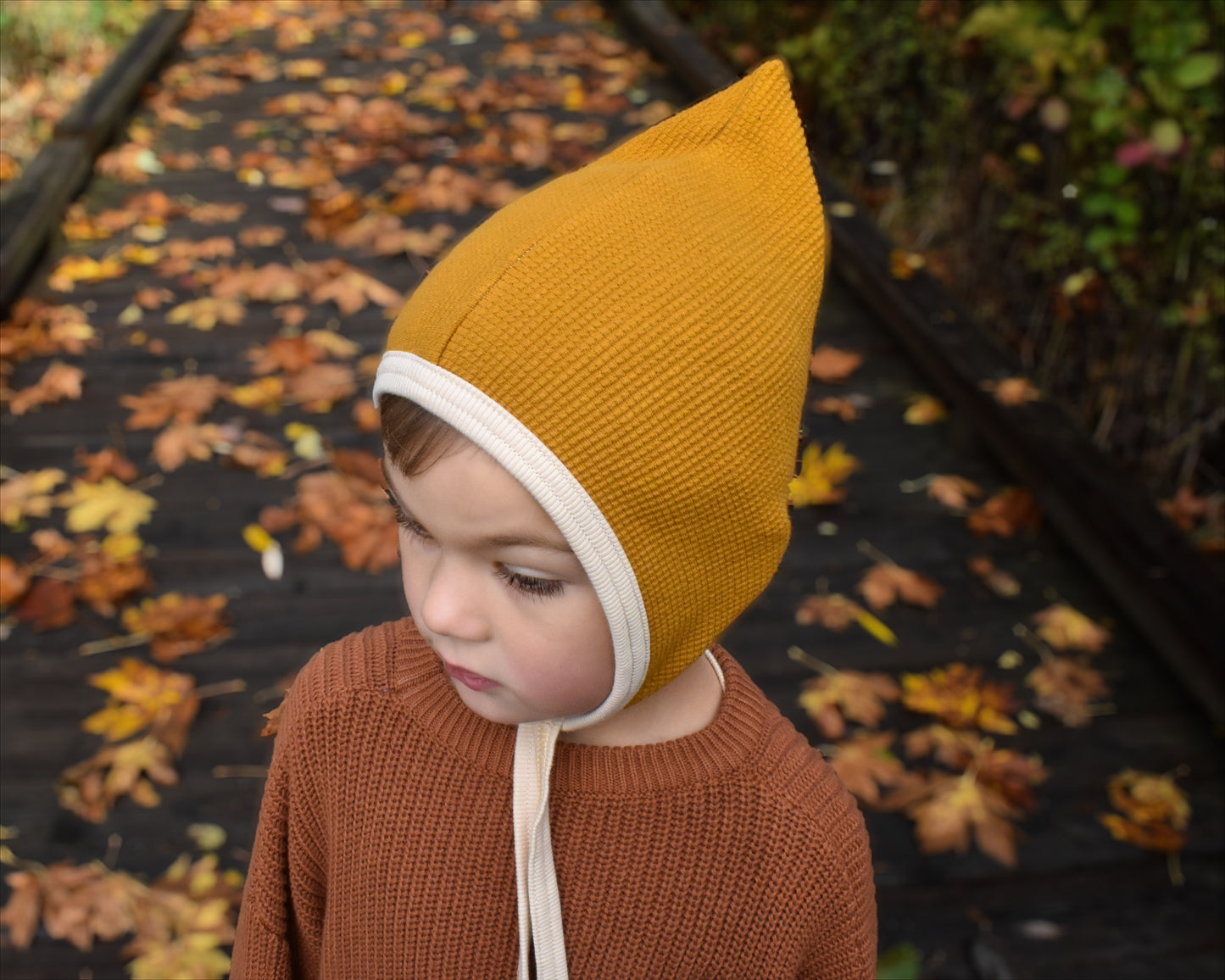 Little Pixie Hat Pattern (13" doll to 5+ years)