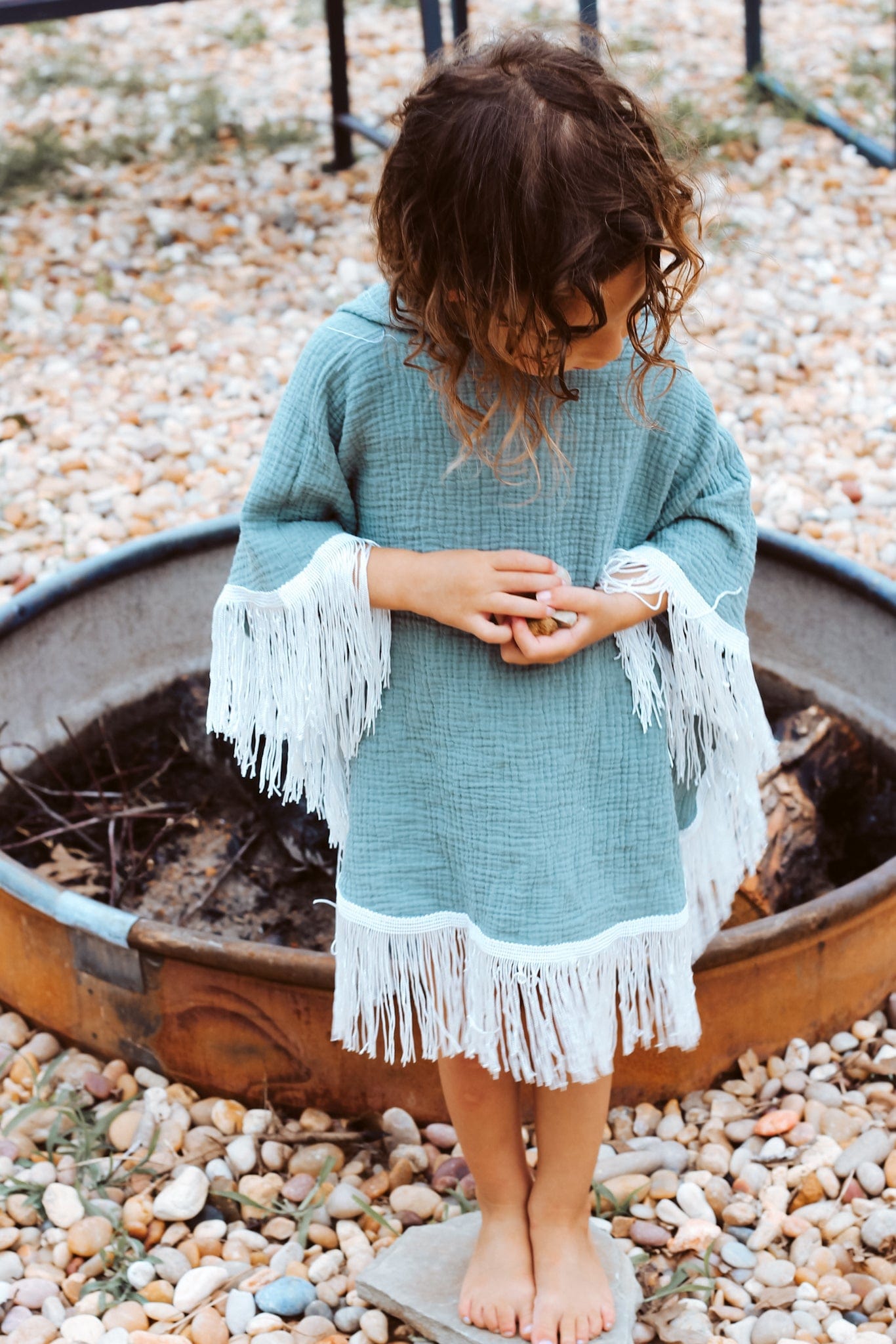 The Beach Poncho Sewing Pattern - Isee fabric