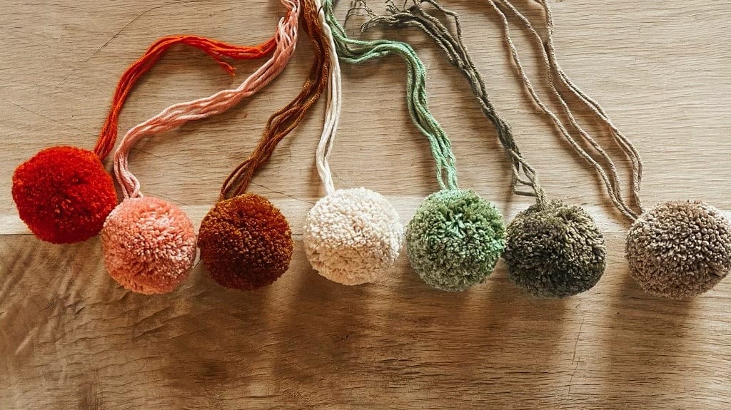 Handmade Pom Pom - Isee fabric