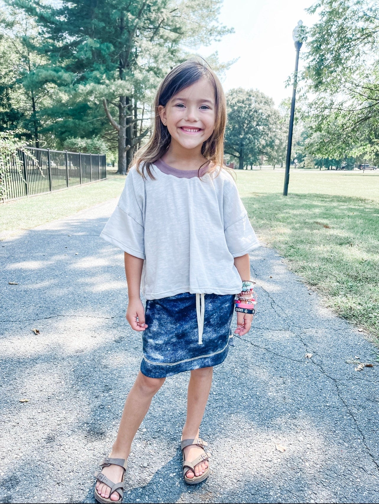 The Perfect Vintage Top Sewing Pattern - Isee fabric