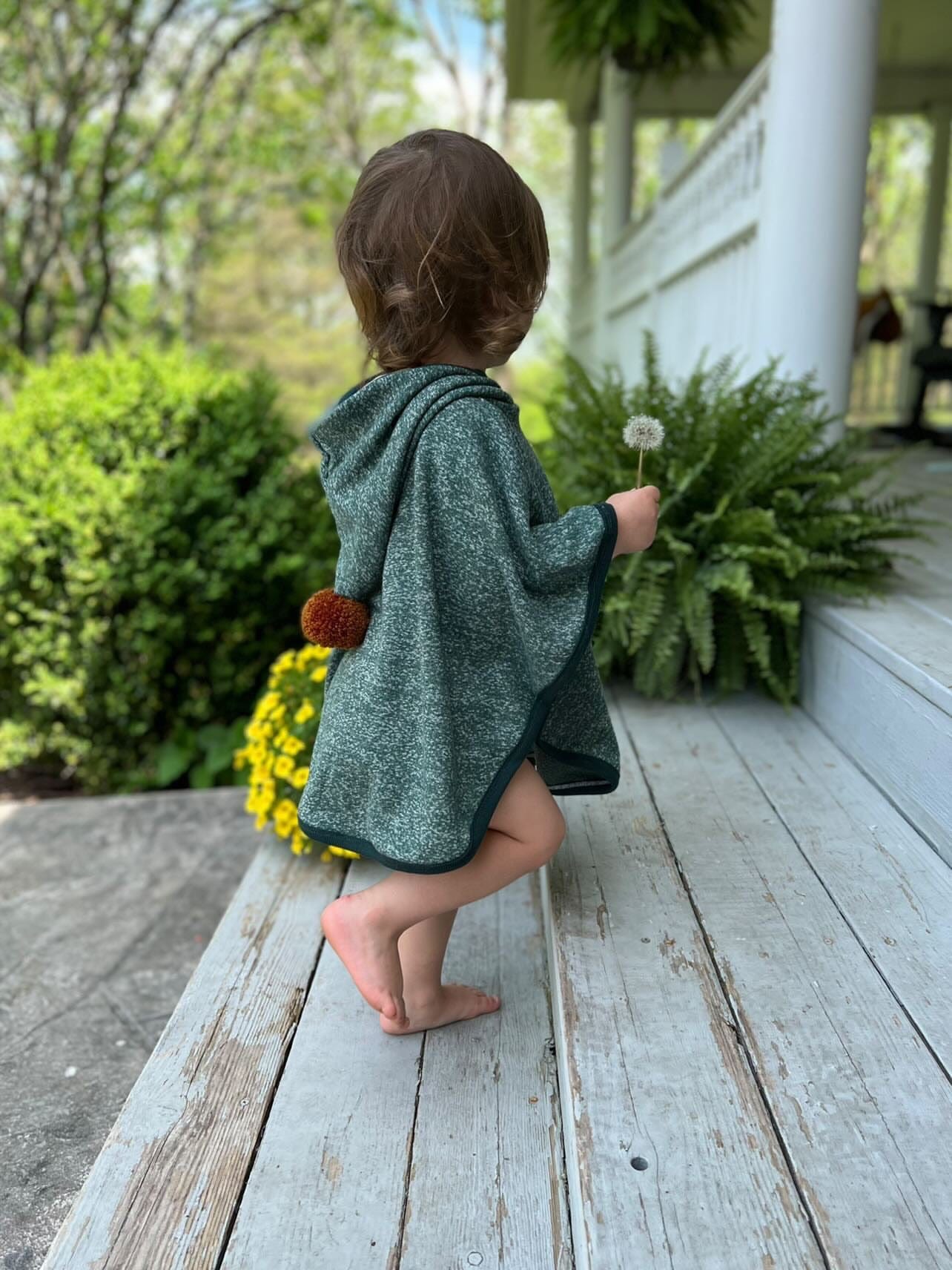 The Beach Poncho Sewing Pattern - Isee fabric