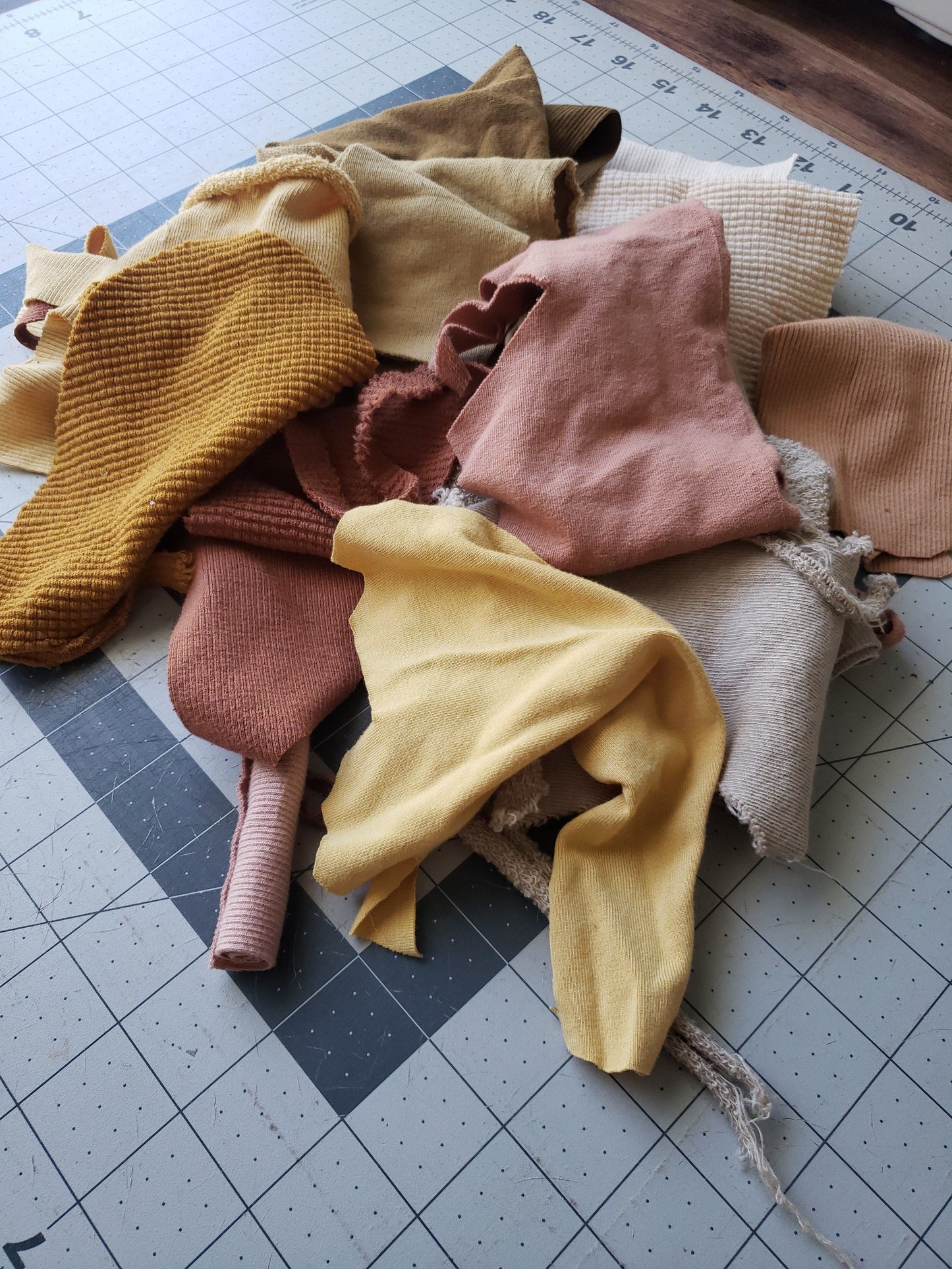 CACTUS POT APPLIQUÉ Template and Tutorial - Isee fabric