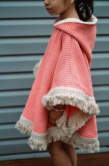 The Beach Poncho Sewing Pattern - Isee fabric