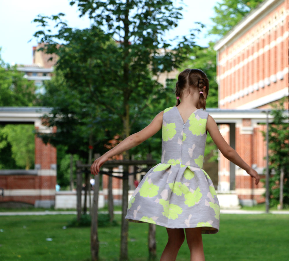 Hanami Dress Sewing Pattern - Isee fabric