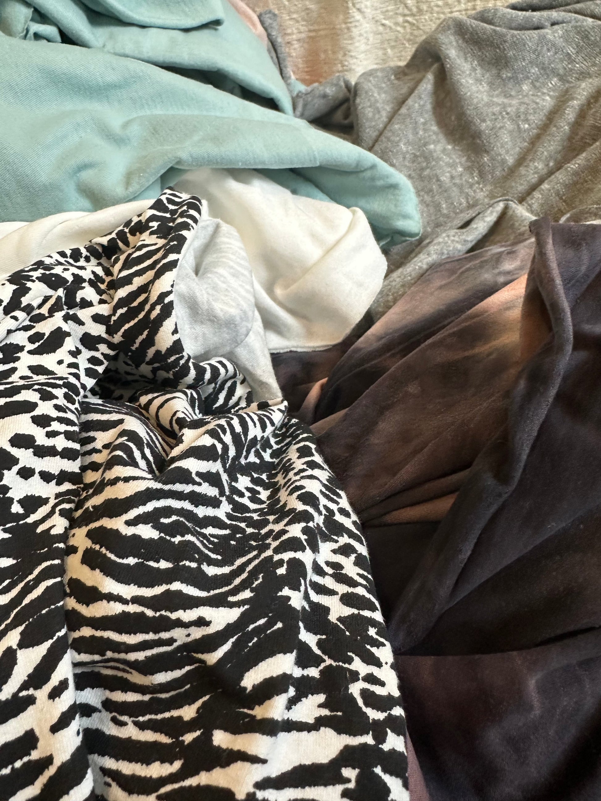 Closeout Fabrics- Deep Discounts