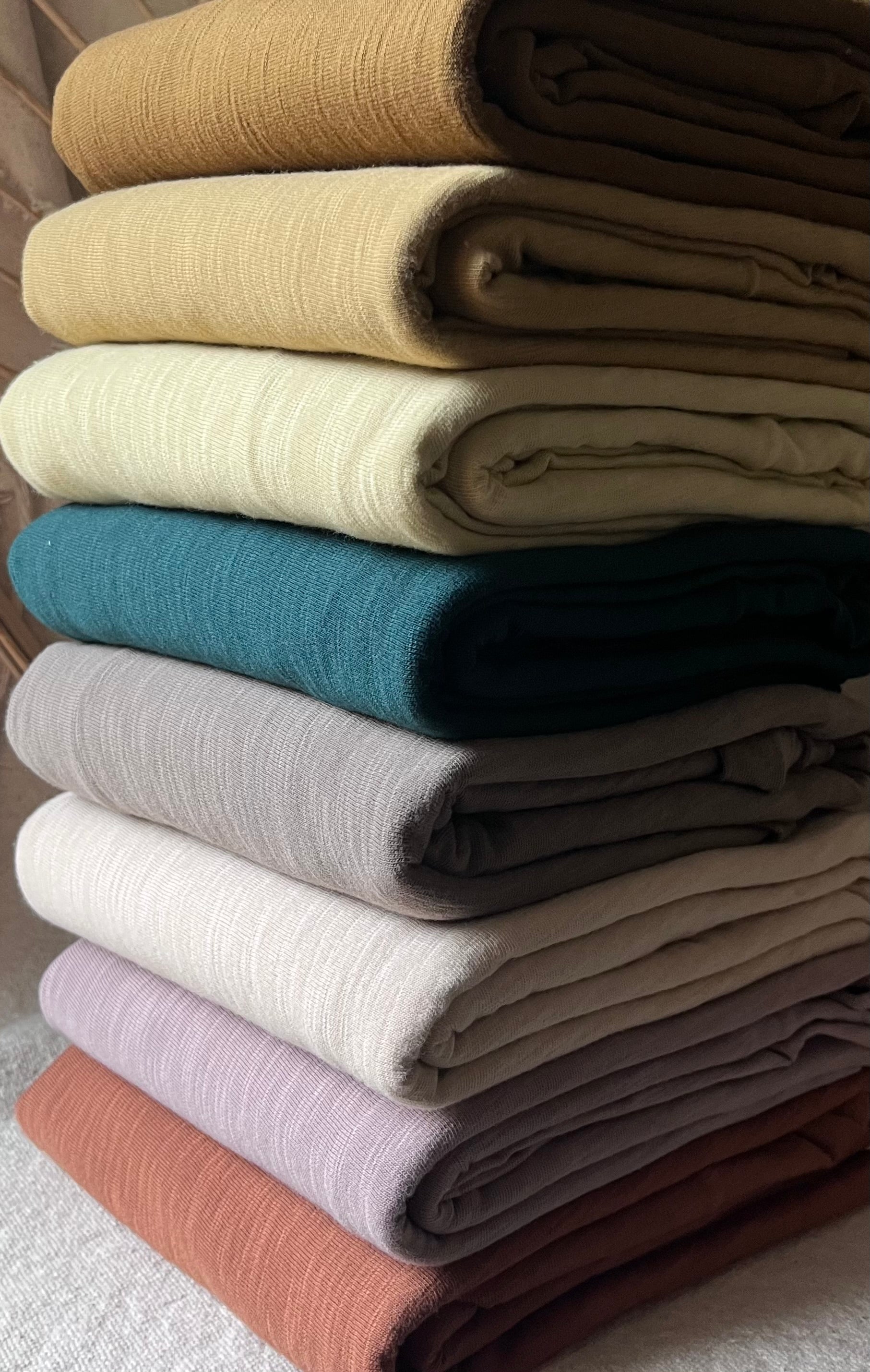 Specialty White Organic Ultra Slub Knit Cotton Heavy Jersey Fabric by the  Yard USA MADE Good for T-shirts Long Sleeves Etc 