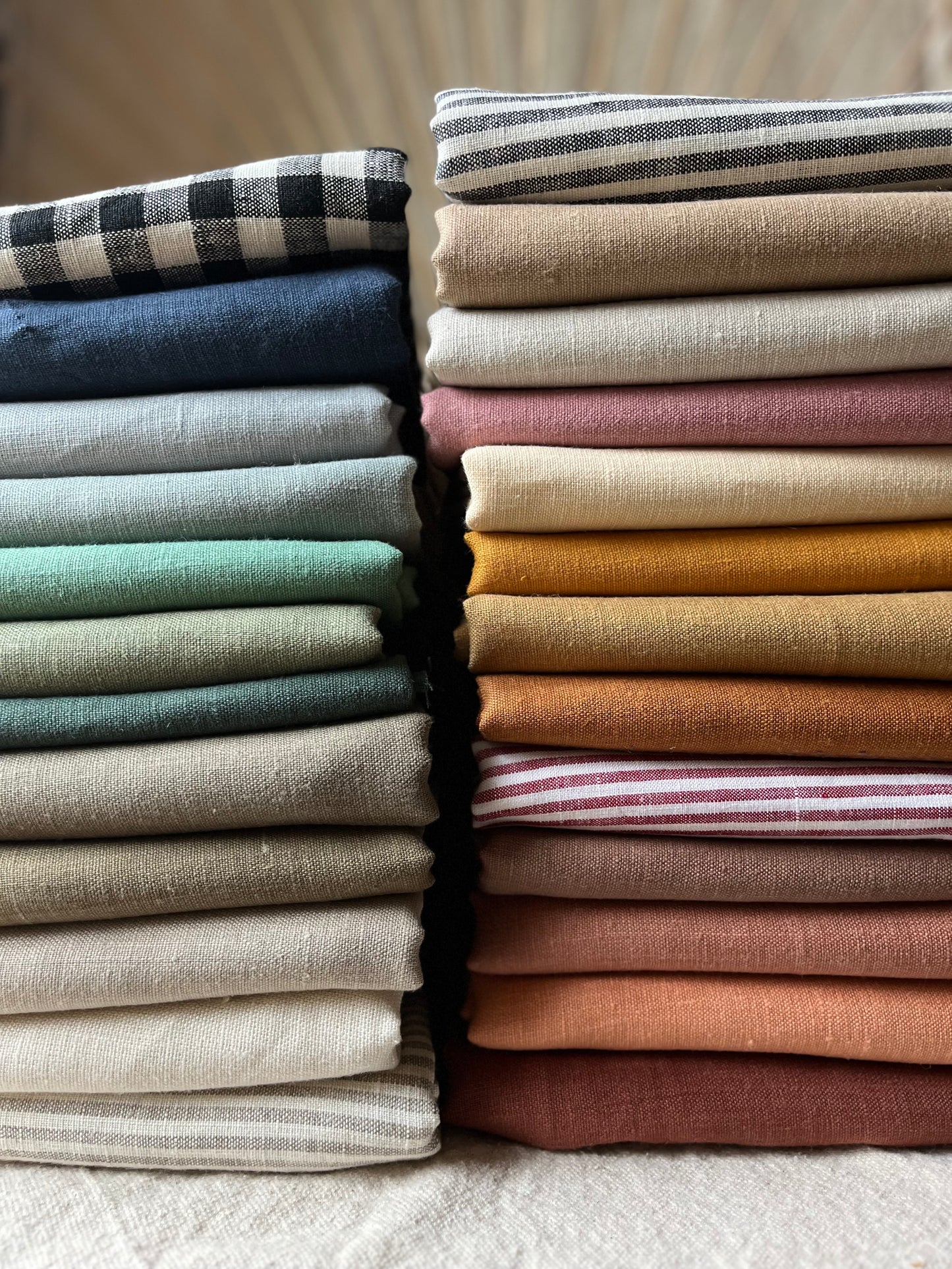 Medium Weight European Laundered Linen  (sold by the half yard)