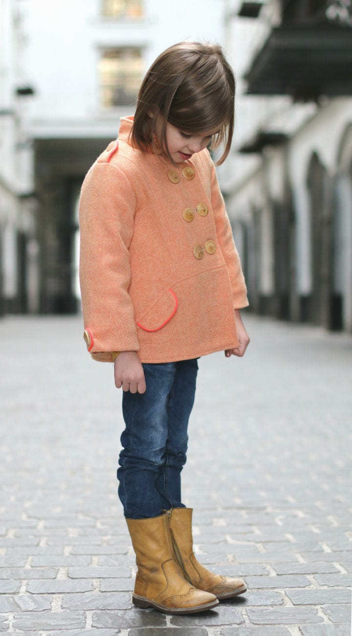 Berlin Jacket Sewing Pattern - Isee fabric