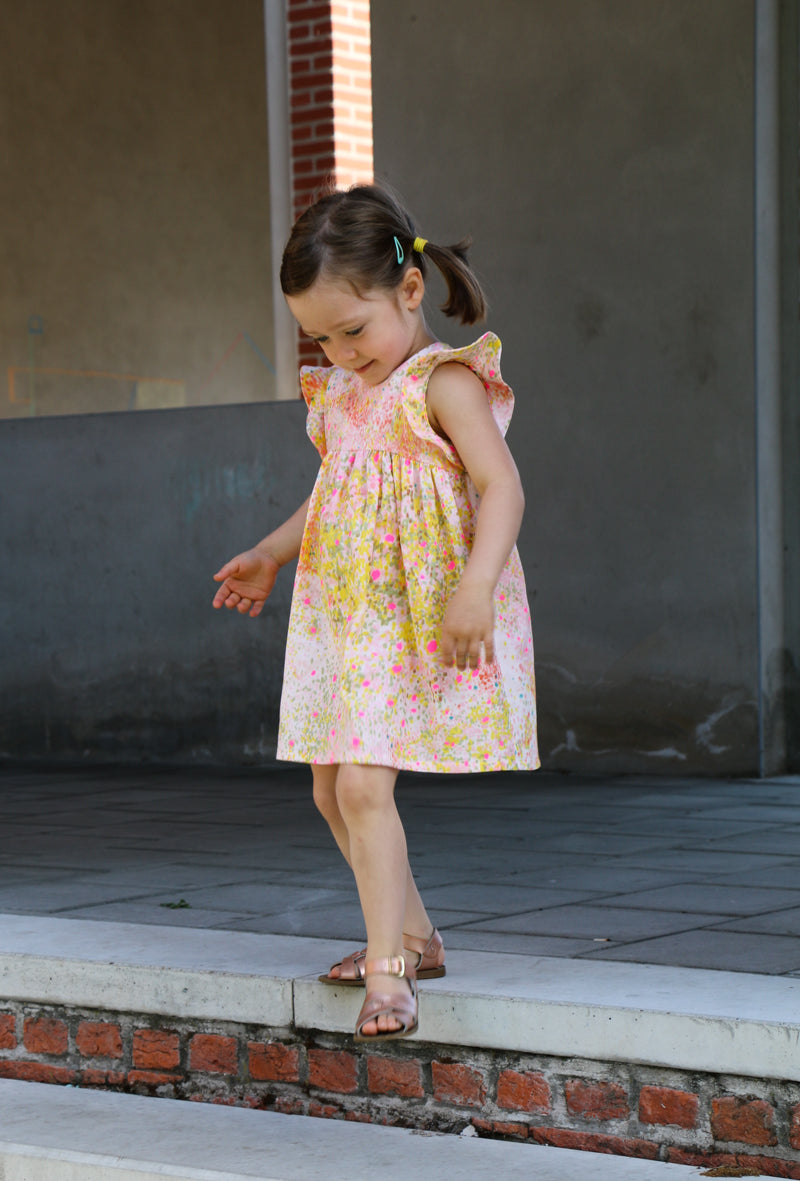 Feliz Dress Sewing Pattern - Isee fabric