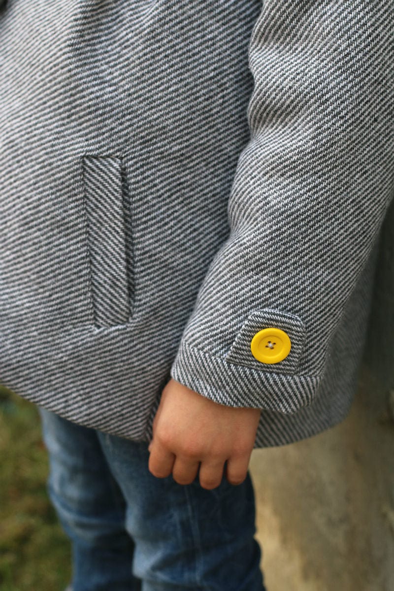 Moiano Coat Sewing Pattern - Isee fabric