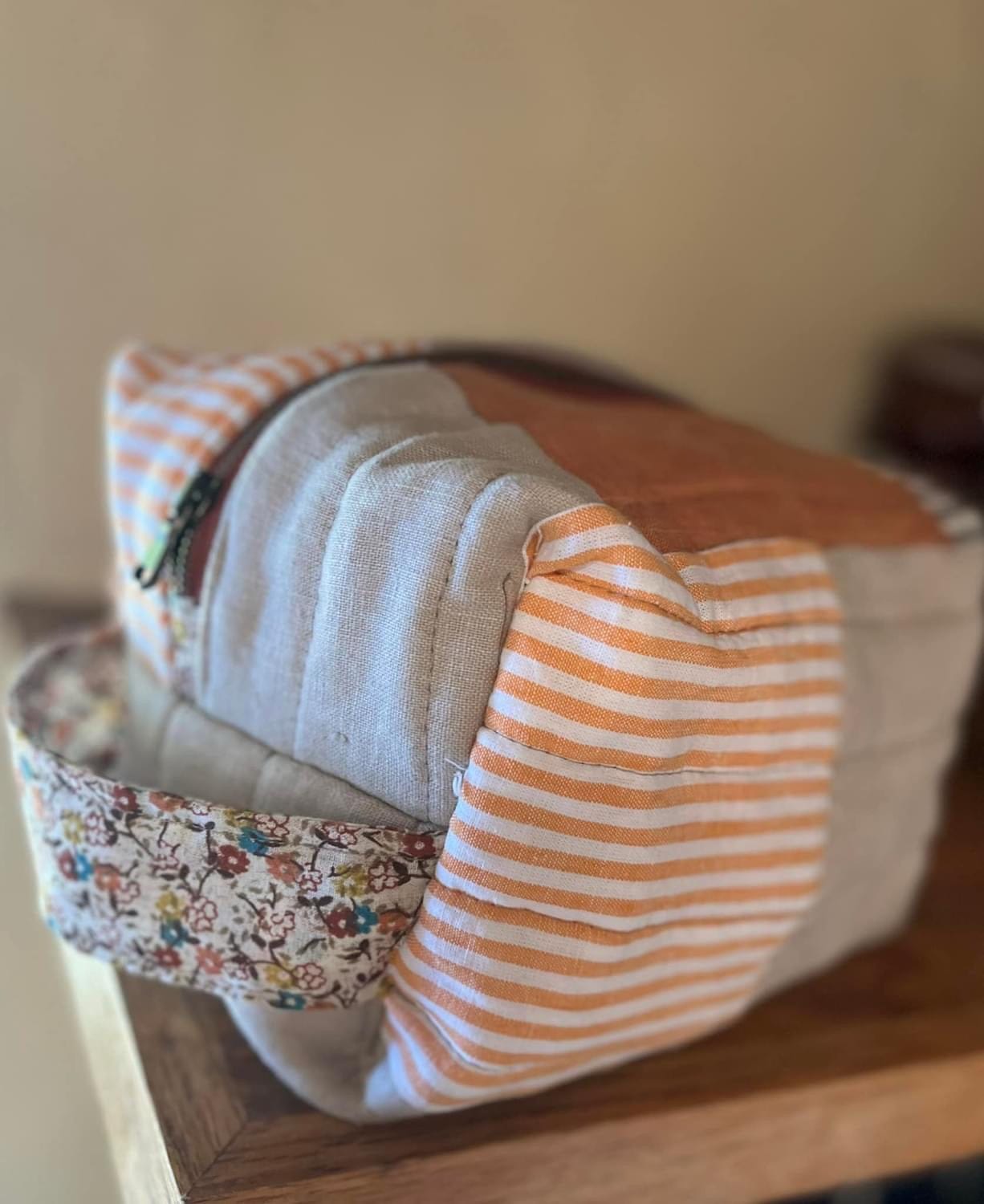 Quilted Cosmetic Bag Sewing Pattern - Isee fabric