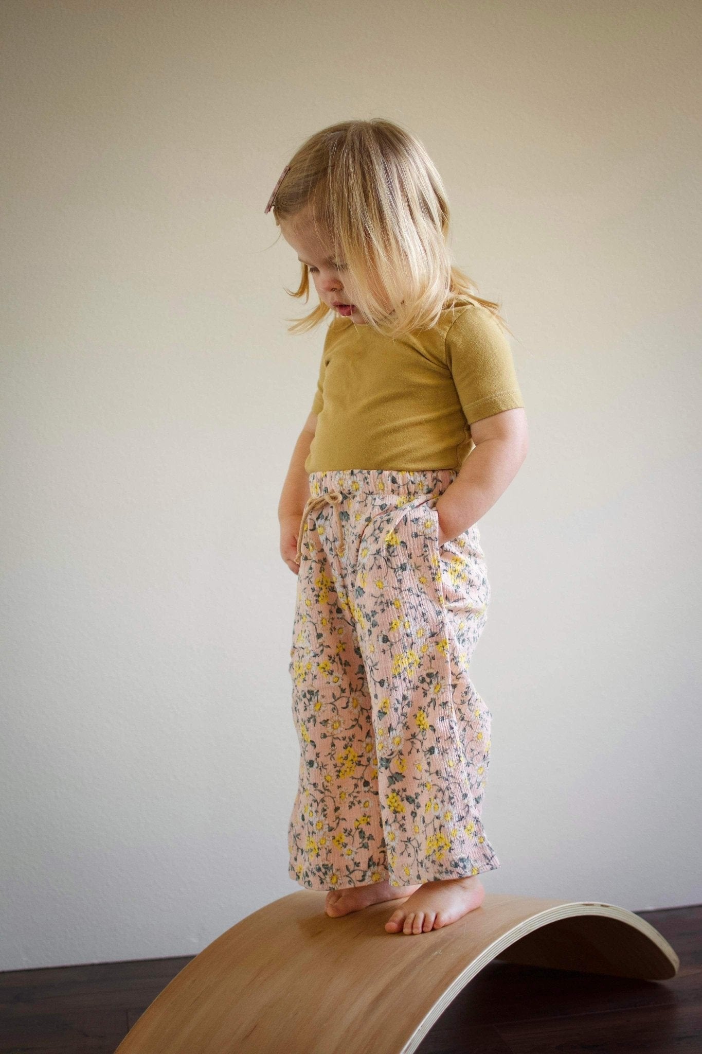Children and Youth Poppy Wide Leg Pants Sewing Pattern - Isee fabric