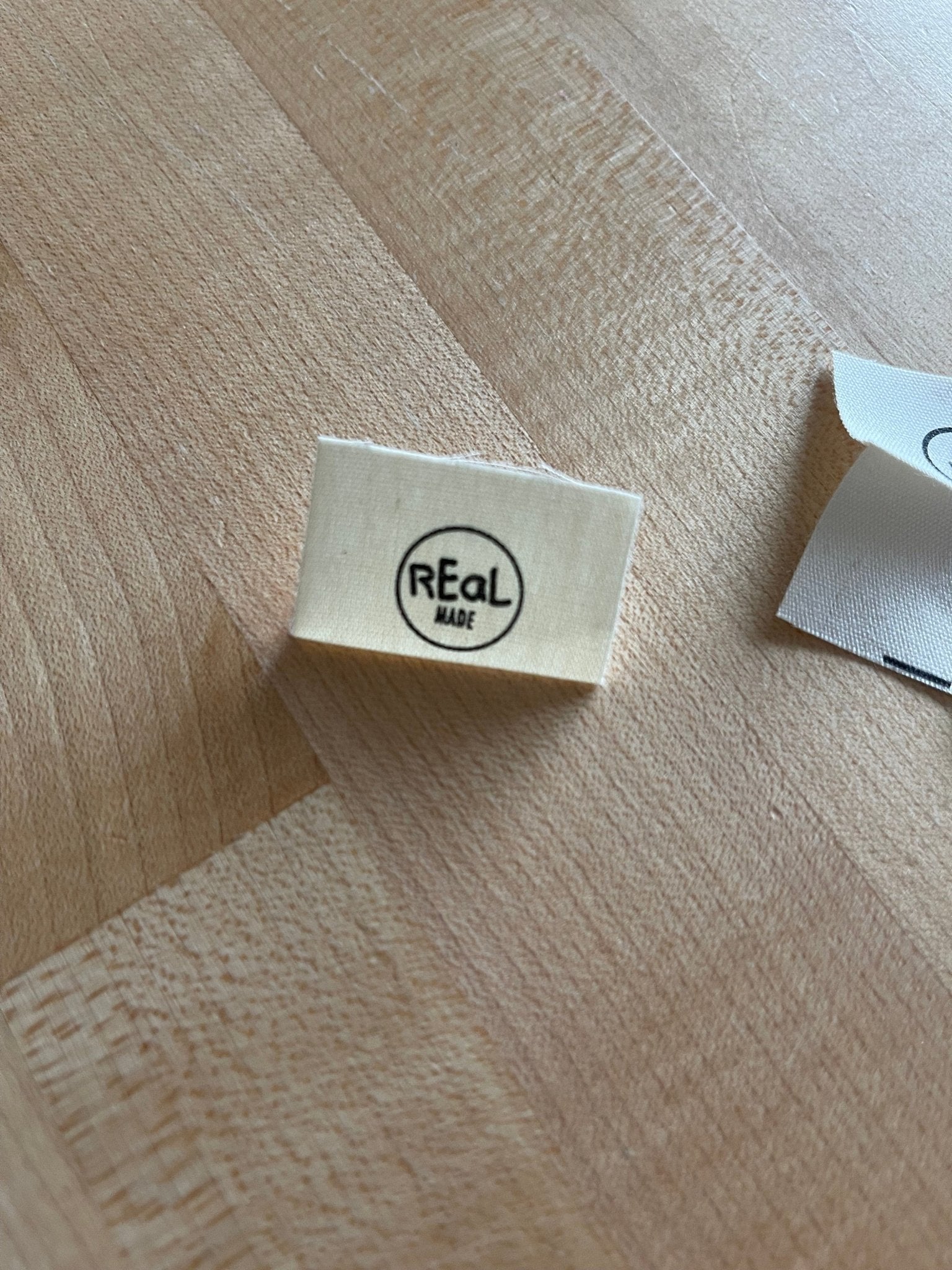 Cotton Sew-In Tags - Isee fabric