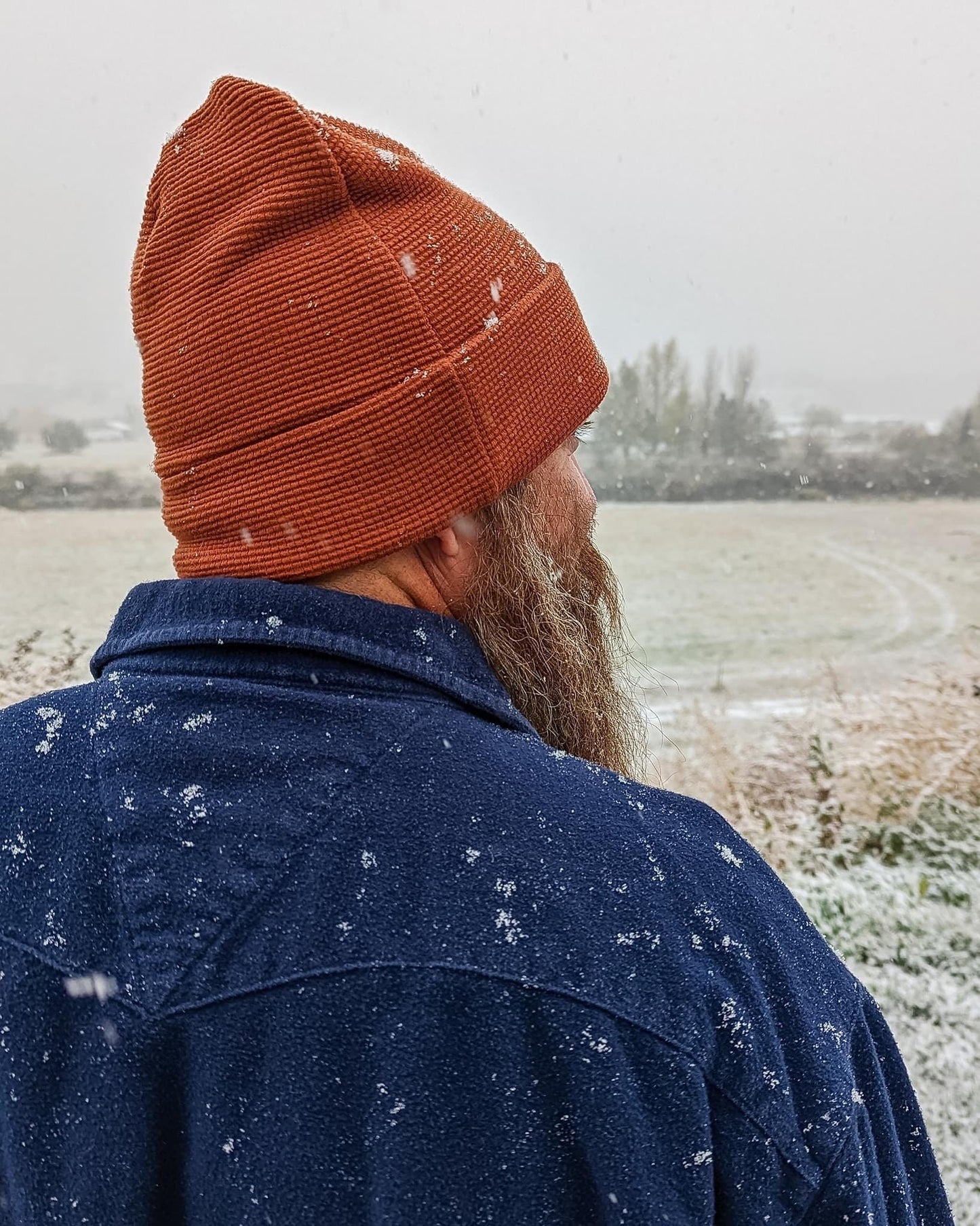 The Fireside Beanie Sewing Pattern - Isee fabric