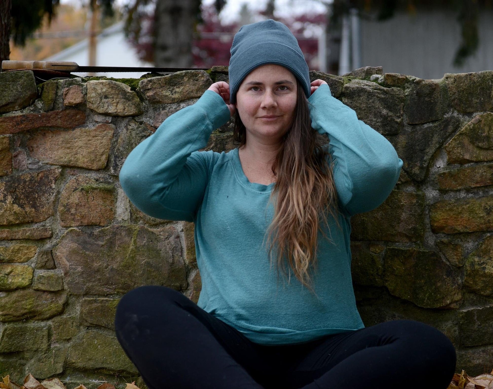 The Fireside Beanie Sewing Pattern - Isee fabric