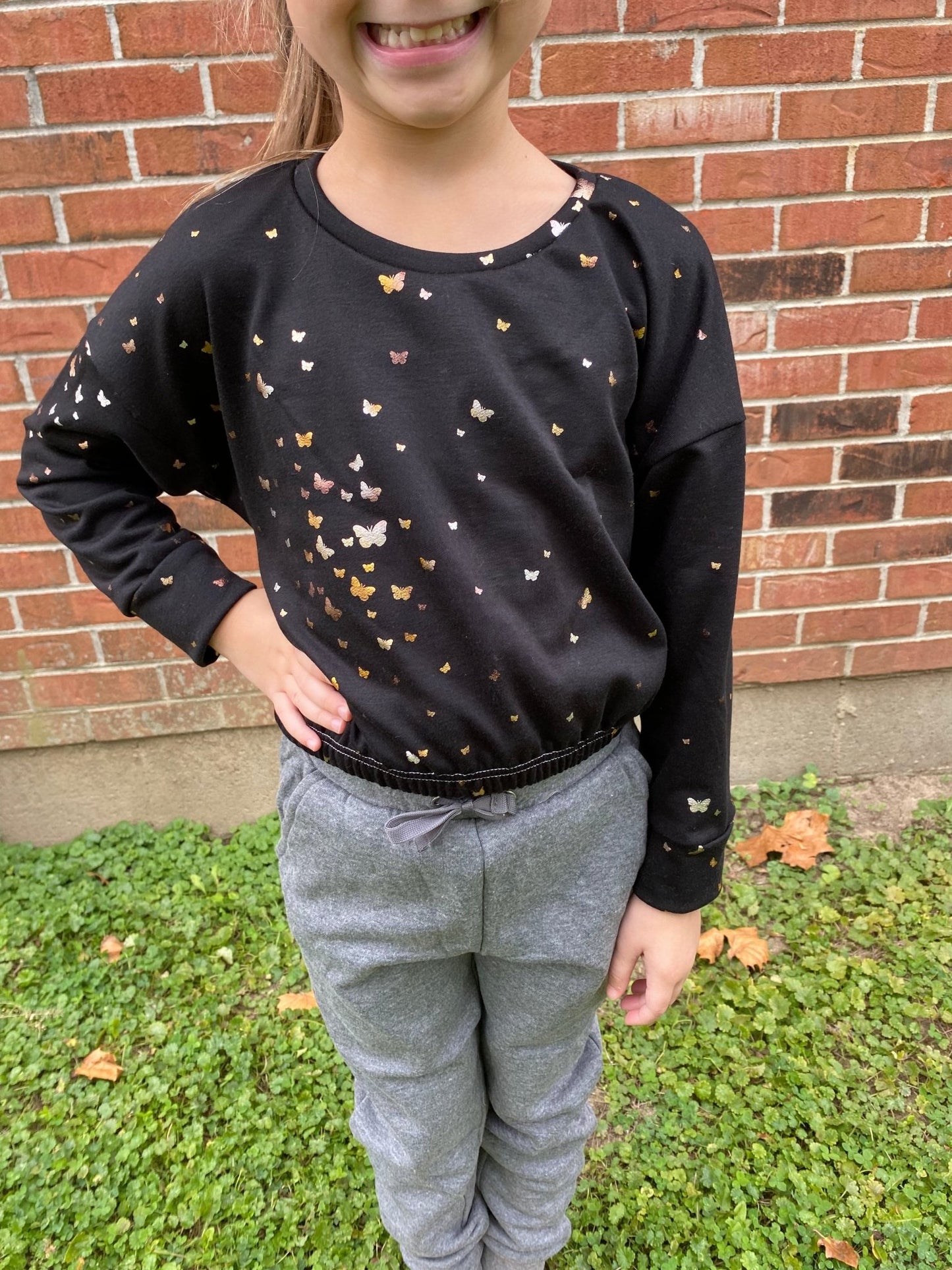 The Perfect Vintage Top Sewing Pattern - Isee fabric
